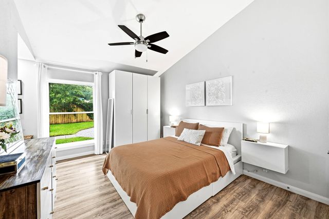 7110 Windrift WAY, Austin, TX 78745