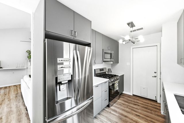 7110 Windrift WAY, Austin, TX 78745