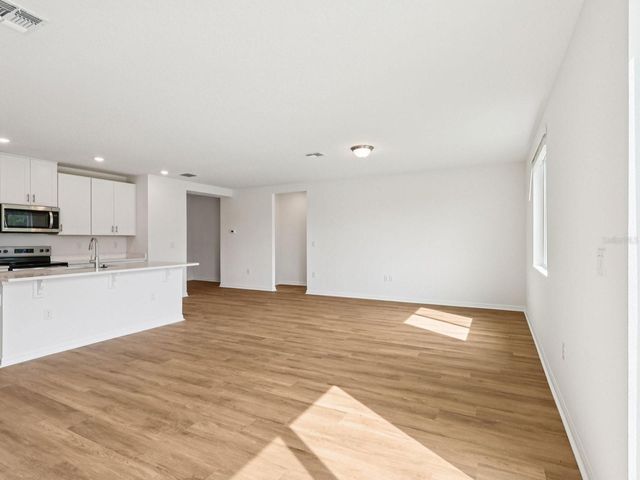 1768 FOREST RUN LANE, Auburndale, FL 33823