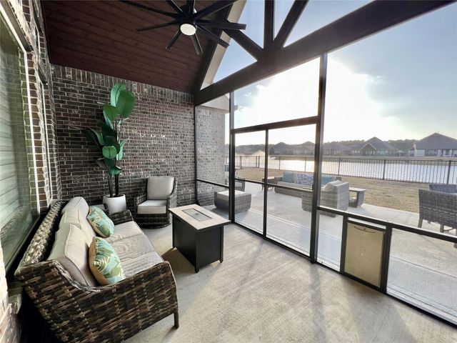 6507 Timarron Lakes Drive, Katy, TX 77493