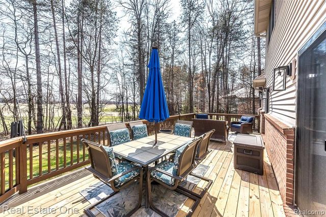 4387 Emu Drive, Pinckney, MI 48169