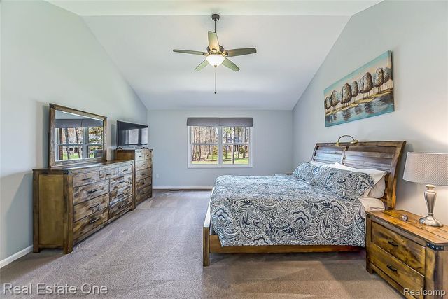 4387 Emu Drive, Pinckney, MI 48169