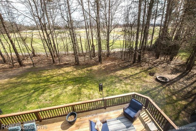 4387 Emu Drive, Pinckney, MI 48169