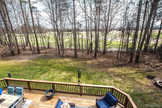 4387 Emu Drive, Pinckney, MI 48169