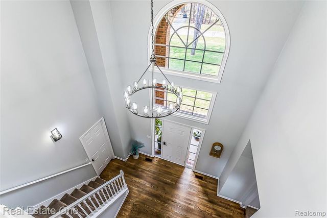 4387 Emu Drive, Pinckney, MI 48169