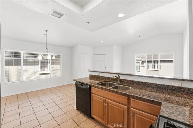 3521 E Berkshire Court F, Orange, CA 92869