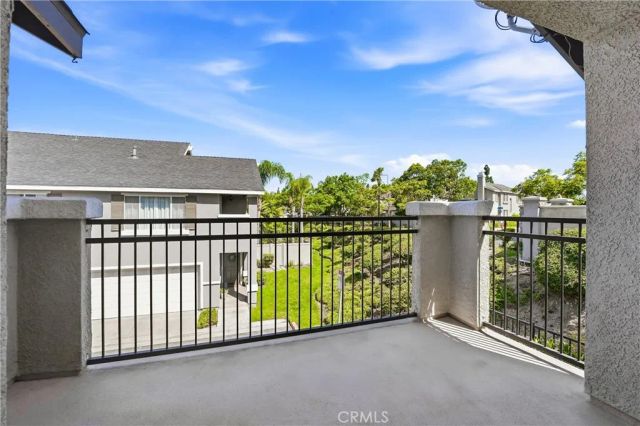 3521 E Berkshire Court F, Orange, CA 92869