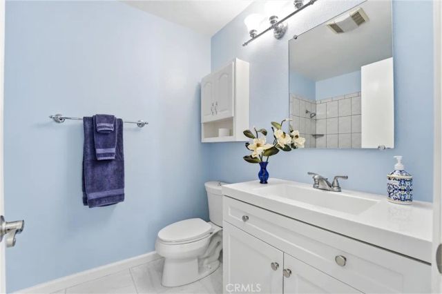3521 E Berkshire Court F, Orange, CA 92869