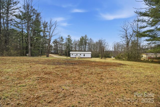 2501 Swanson Road, Crouse, NC 28033