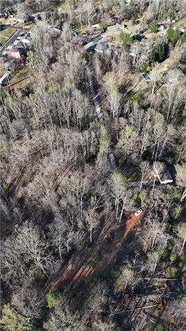 4551 West Silver Lake Drive, Taylors, SC 29687
