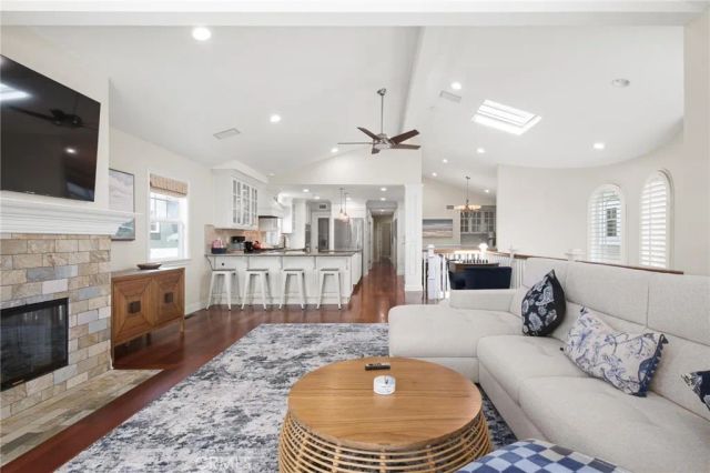 3306 Highland Avenue, Hermosa Beach, CA 90254