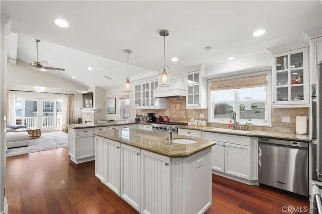 3306 Highland Avenue, Hermosa Beach, CA 90254