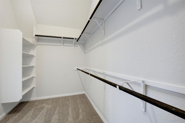 134 Edgewater TRL, Bastrop, TX 78602