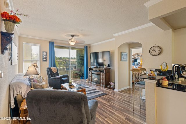 8539 GATE Parkway 9321, Jacksonville, FL 32216