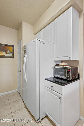 8539 GATE Parkway 9321, Jacksonville, FL 32216