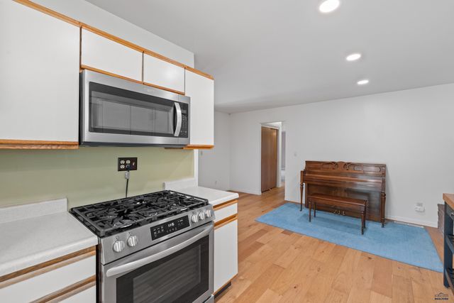 3728 REDER, Rapid City, SD 57702