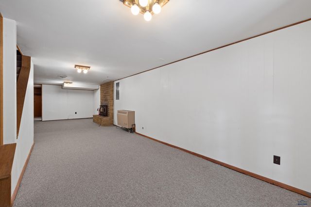 3728 REDER, Rapid City, SD 57702