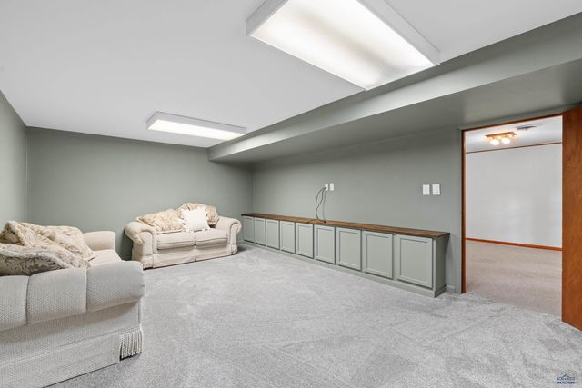 3728 REDER, Rapid City, SD 57702