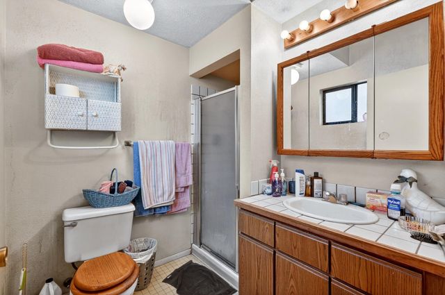 1118 E Montgomery Ave, Spokane, WA 99207