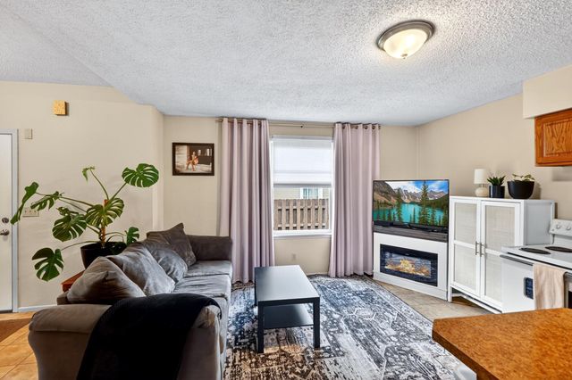 1118 E Montgomery Ave, Spokane, WA 99207
