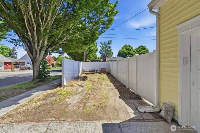 476 20th Avenue, Longview, WA 98632