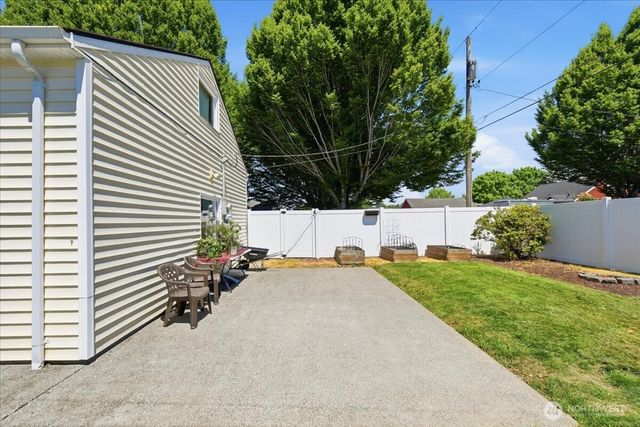 476 20th Avenue, Longview, WA 98632