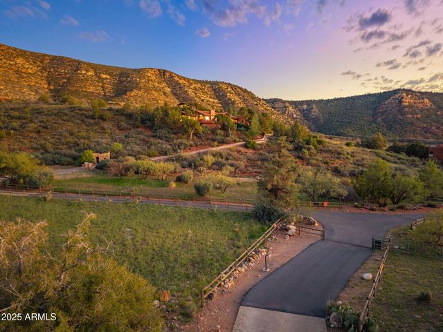 3226 Valley Vista Drive, Sedona, AZ 86351