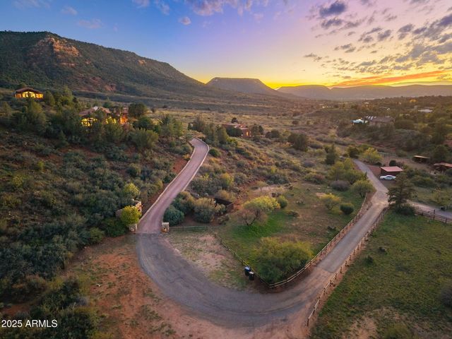 3226 Valley Vista Drive, Sedona, AZ 86351