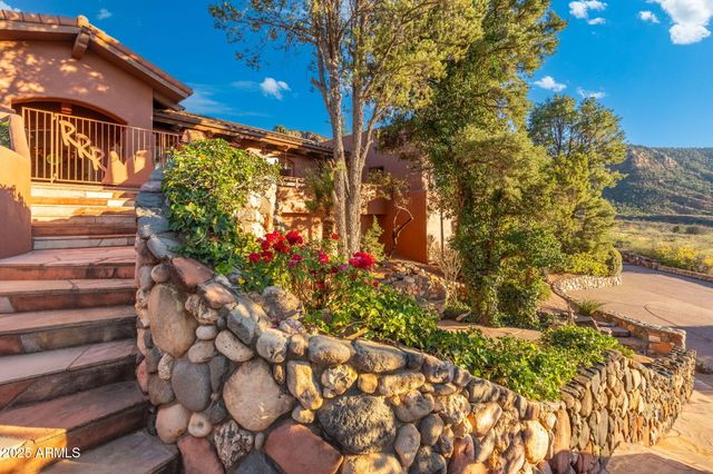 3226 Valley Vista Drive, Sedona, AZ 86351