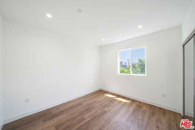 6336 Beck Avenue 2, North Hollywood, CA 91606