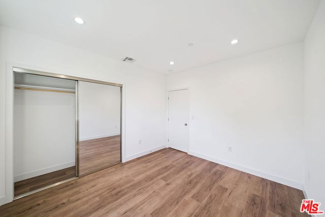 6336 Beck Avenue 2, North Hollywood, CA 91606