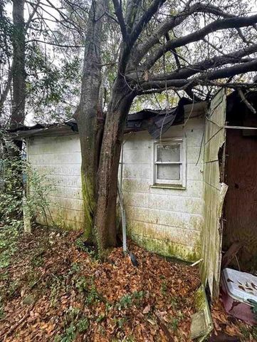 1211 Barker E Drive, Mobile, AL 36608