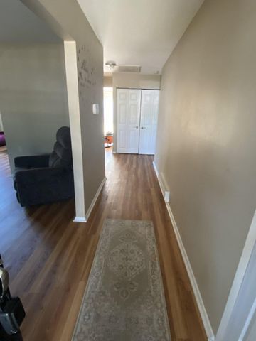 71 HUNTINGTON DR, Southampton, NJ 08088