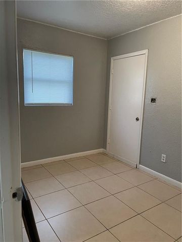 918 NW 24th Avenue, Fort Lauderdale, FL 33311