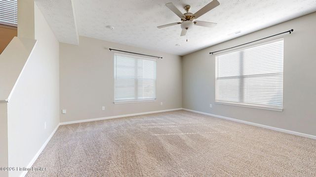 1070 Stratton Way, Shelbyville, KY 40065