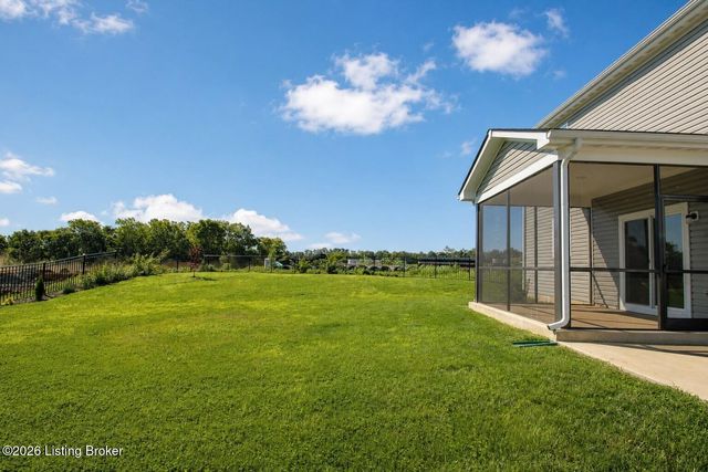 1070 Stratton Way, Shelbyville, KY 40065