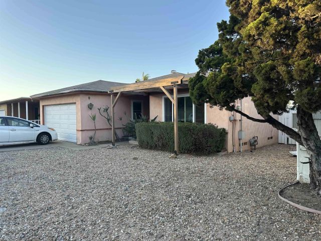 4911 Curry, San Diego, CA 92115