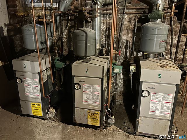 498 Broad Street, Hartford, CT 06106