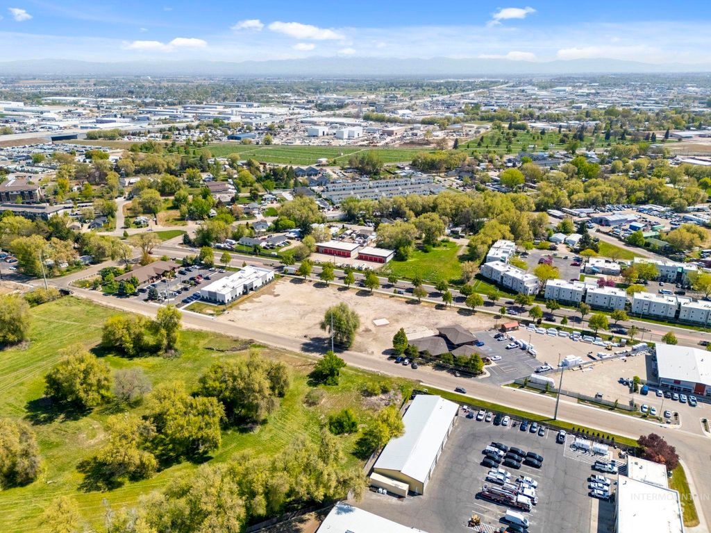 216 N. Broadmore Way, Nampa, ID 83687 photo 13