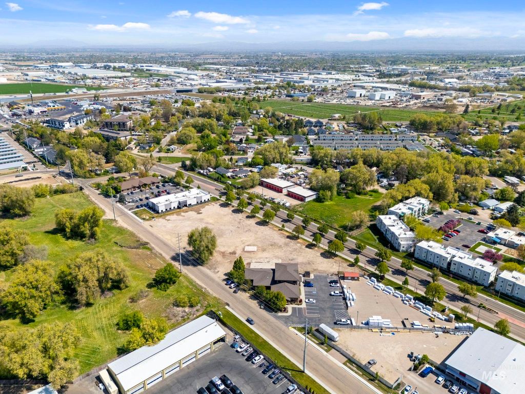 216 N. Broadmore Way, Nampa, ID 83687 photo 14