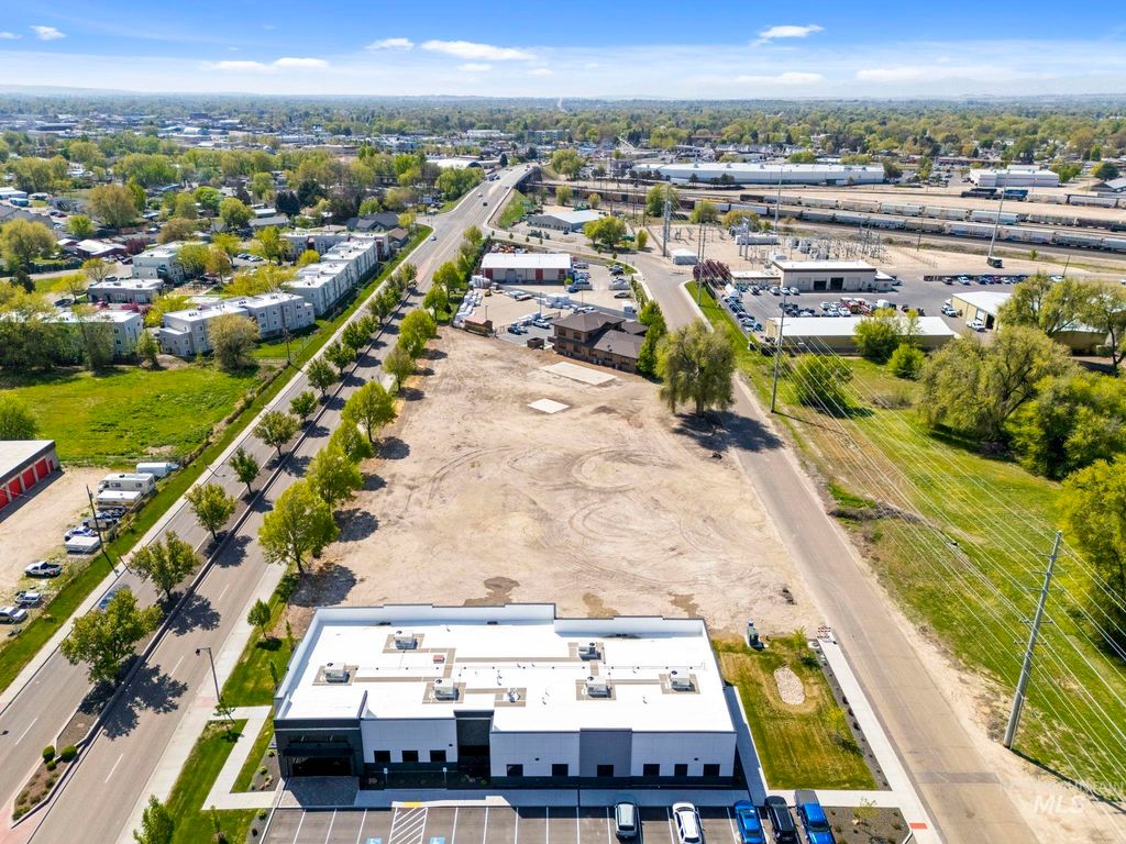 216 N. Broadmore Way, Nampa, ID 83687 photo 7