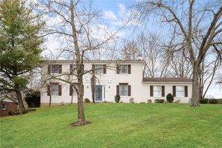 128 E Concord Drive, Lebanon, OH 45036