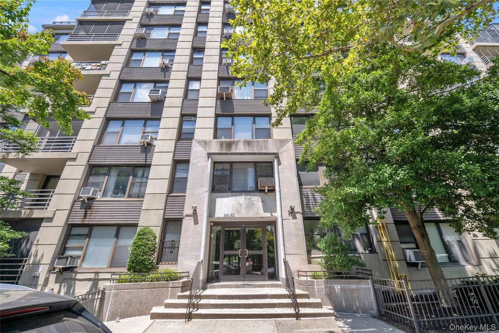 98-25 64th Road 6F, Rego Park, NY 11374