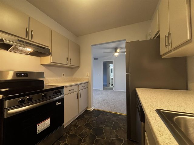 753 Clubhouse Drive, Ypsilanti, MI 48197