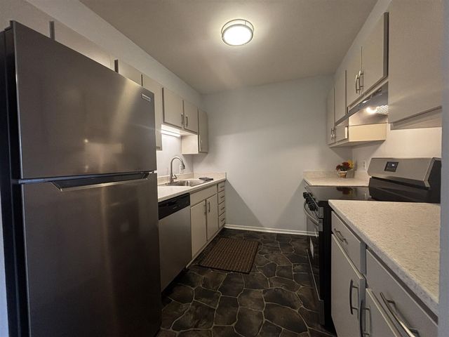 753 Clubhouse Drive, Ypsilanti, MI 48197