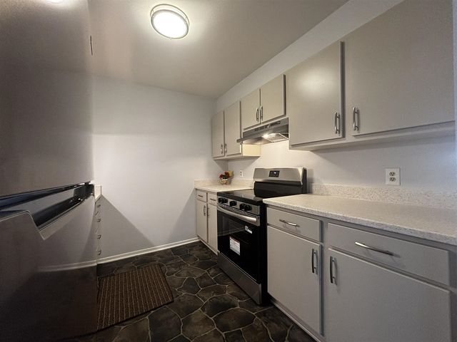 753 Clubhouse Drive, Ypsilanti, MI 48197