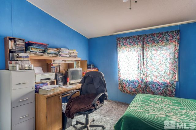 2345 E 4th Street, Silver Springs, NV 89429