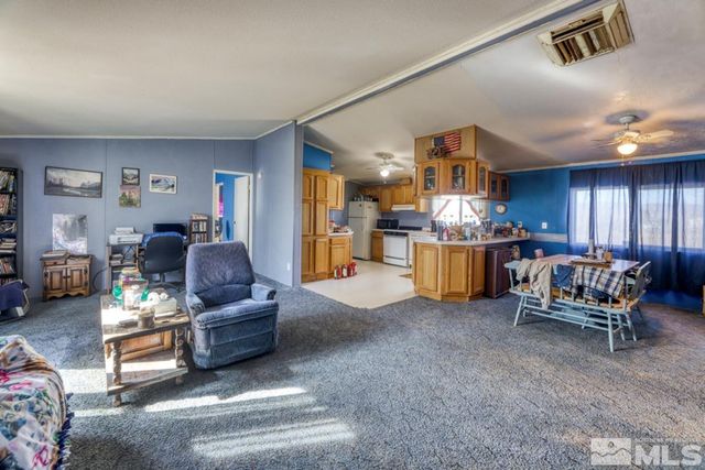 2345 E 4th Street, Silver Springs, NV 89429