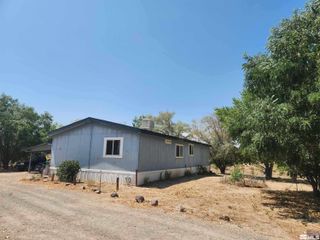 2345 E 4th Street, Silver Springs, NV 89429