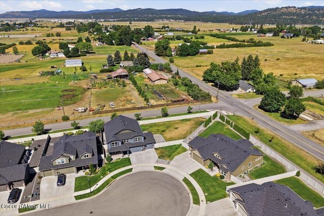 4026 N Arrowleaf Loop, Post Falls, ID 83854